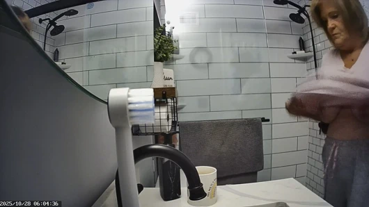 Mrs. Joanne Tanner a Real Schoolteacher Exposed in The Shower 11-05-2025