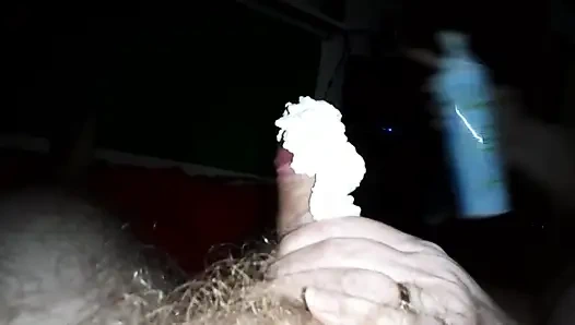 Krem kırbaçlama, işeme ve biraz oral seks