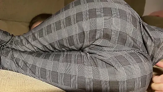 Sıkı anal sikiş, anal parmaklama ve göt yalama