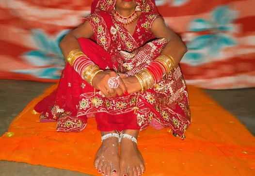 Desi bhabhi ki pehla suhaagraat mein tabadtod chudai