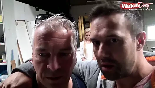 Junges Maedchen fickt fuer 100 Euro mit Opa