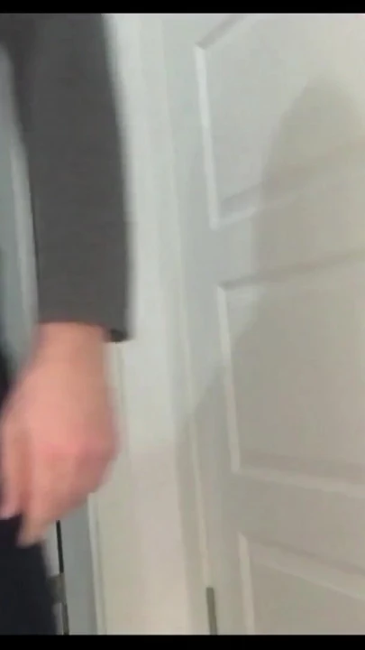 "Komşulu genç adam" dan önemli an