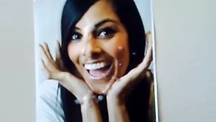 Collien Ulmen-Fernandes cum tribute