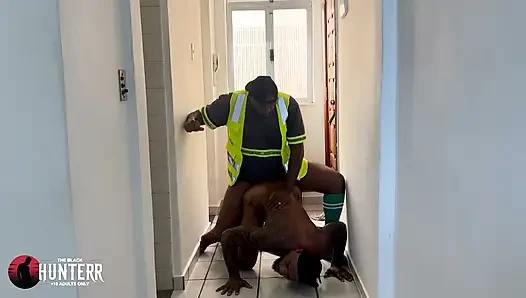 Maintenance ended in hot sex
