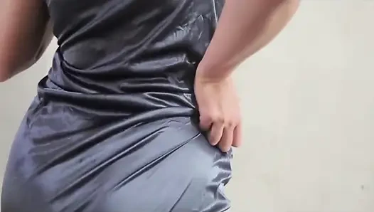 Hint pornosu prindapan'dan bir adam tarafından sikilen kadar pürüzsüz bir kız