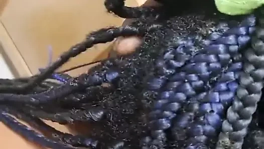 DAT FYE HEAD MAKE UR KNEES WEAK