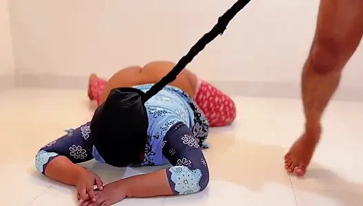 Tombul 19 yaşındaki sevimli kızla tiktok randevusndan sonra rol yapma seksi