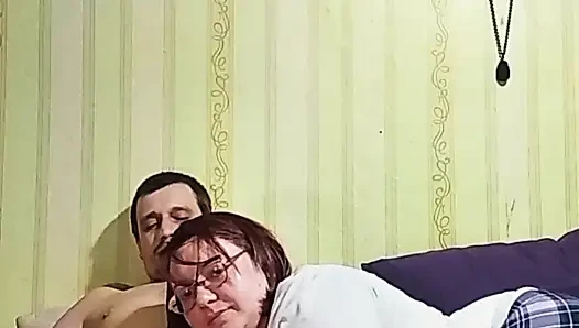 Üvey kız kardeşin meydan okuması oyunun ilk seviyesini geçti