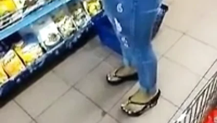 Istri belanja