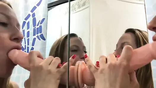 Senin Sert Penisin Için Derin Oral Seks Yapıyorum