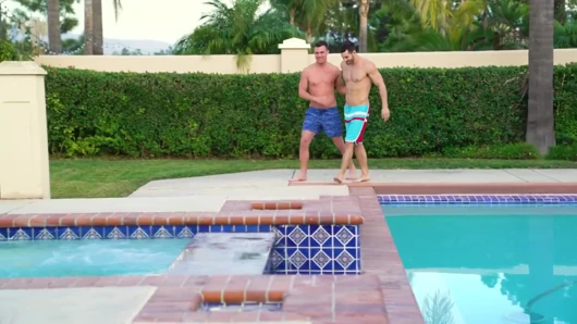 Malcolm ve Randy prezervatifsiz