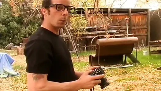 Açık havada meme yalama üçlü seks - amcık geniş açılıyor