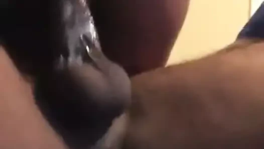 une bite dans une chatte cremeuse