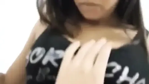 Karım, ailesinin bunu görmesinden korktuğu için kayıt altına alınmak istemedi