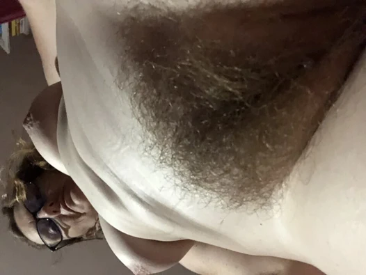 İki delik sürprizi! Hangisinin en iyi koktuğunu ve tadına bakıyor sanıyorsun?