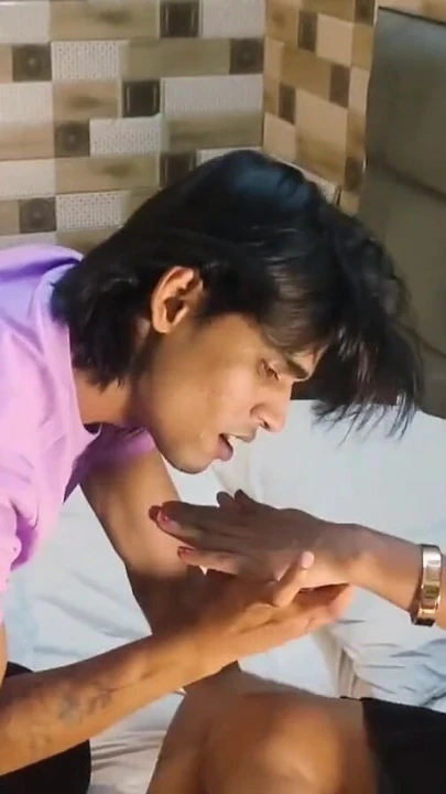 "Cell Tora eski erkek arkadaşı sert seks" den önemli an