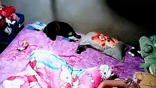 Kız arkadaşın evde yalnızken 303