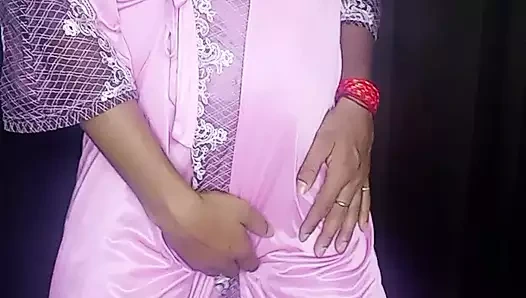 Üvey annemi saten iç çamaşırımı gördükten sonra ateşli yarağım