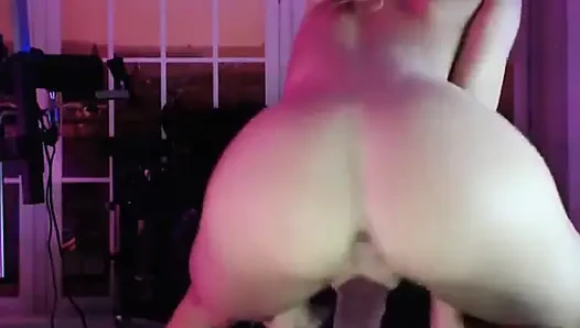 Dildo masama biniyorum