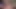 Büyük memeli seksi sarışın kanepede bir tan lezbiyen kayışı horoz sürmek