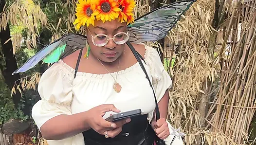 Kütüphane perisi lezbiyen foray - cliff media productions