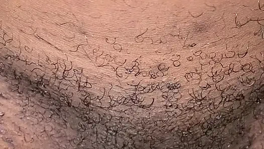 Seksi ateşli Afrikalı zenci browngurl234 büyük klitoris ve kremsi ıslak genç amcığı zıplayan yarak üzerinde sikiyor bakış açısı