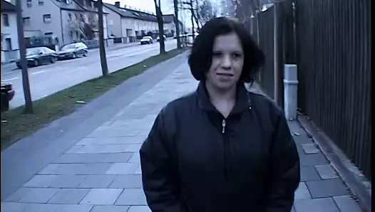 Spermaparty, zwei nasse Muschis und 6 geile Schwaenze