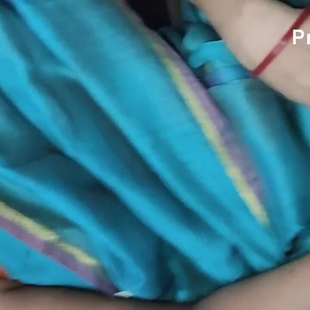 Desi Sexy Bhabhi Sex and Cum in Mouth