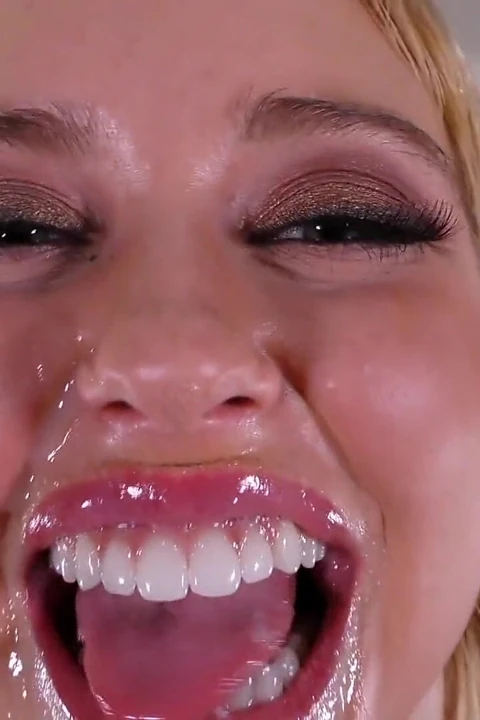 Chloe Cherry ile mastürbasyon!