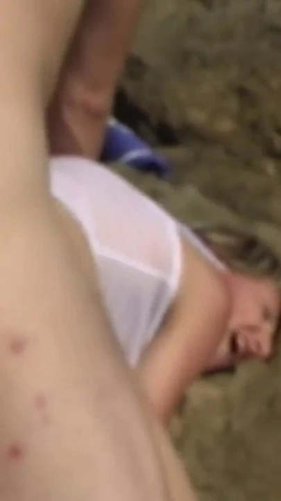 Fransız orta yaşlı seksi kadın estelle clark plajında terry kemaco ile anal ve oral seks | Klip 3