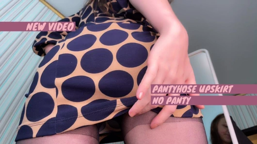 Eteğin altında külotlu çorap