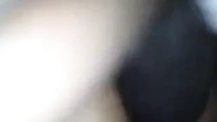 Femme cocu, baise brutale avec un taureau trio interracial