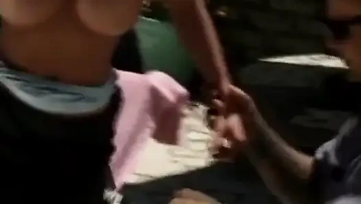 Bridgette Kerkove çifte sikiş