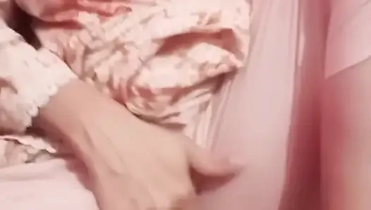 Dasi amcık arkadaşıyla ilk kez sikişiyor