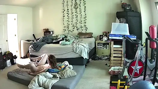 Ateşli orta yaşlı seksi kadın fışkırtırken yakalanıyor