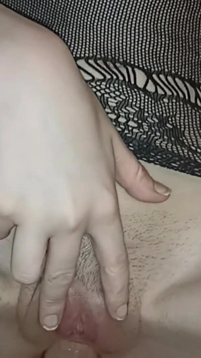 Genç çifte penetrasyon canavar yarak yüksek sesle orgazm | Klip 2