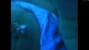 sarışın tanrıça bronzlaşma çıplak