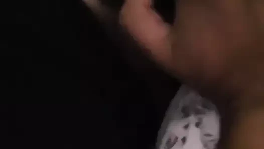 Kocanın en iyi arkadaşı beni daha iyi cum yaptı