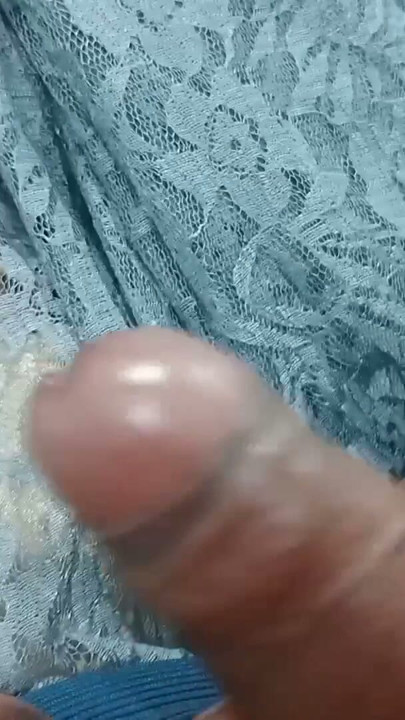 Tamil bhabhi Devar'ından yardım isterken o sikini yalamasını istedi, sonunda yaladım ve ağzıma boşaldı | Clip 1