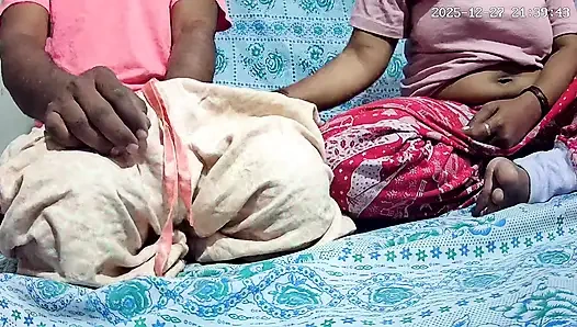 Büyük memeli masöz müşterisini sikerken yakalanıyor 76