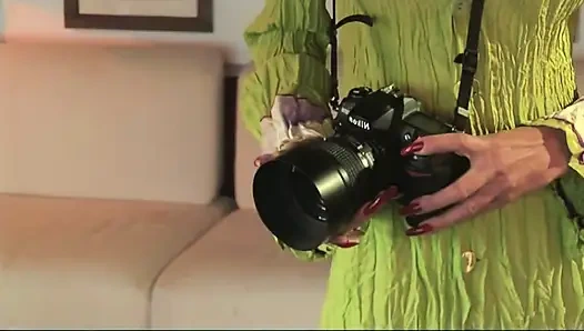 Bu MILF Ve Göğüslü Arkadaşi Lezbiyen Orgazmi Yaşiyor