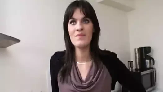 Fransız bayan cassie becerdin içinde bir üçlü