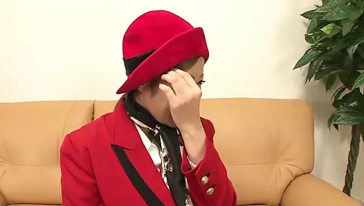 Külotları sök ve amcıkları doldur