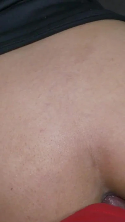 "Tüm yarağını sıkı götüme sok ve onu ateşli dölle doldur, bana anal dölleme" den unutulmaz bir an