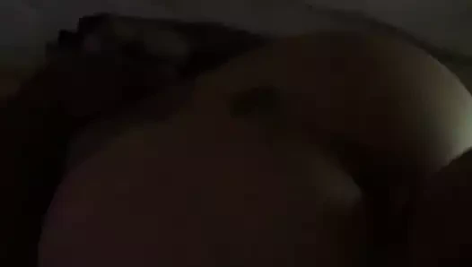 Arap götünü yalıyor