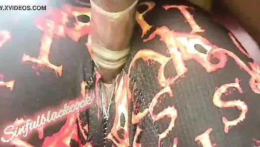 Gardırop zenci kaltakla sıkıştı