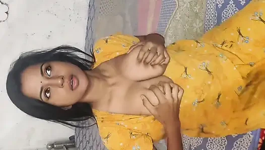 Sezon 17 bölüm 2. Susamış kadınlar tamamen çıplak ve erkek arkadaşıyla sikişiyor