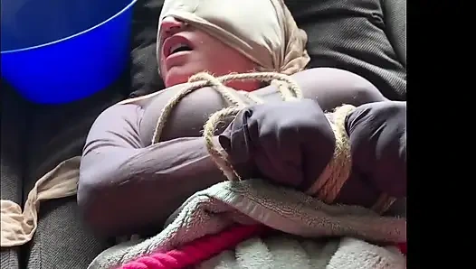 Sadece başka bir salı