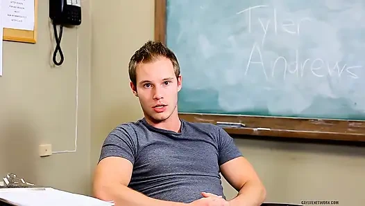 Handsome Tyler kendini açıklıyor