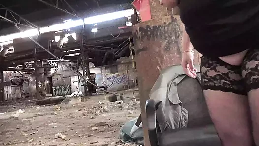 Geile Blondine zum Ficken bestellt